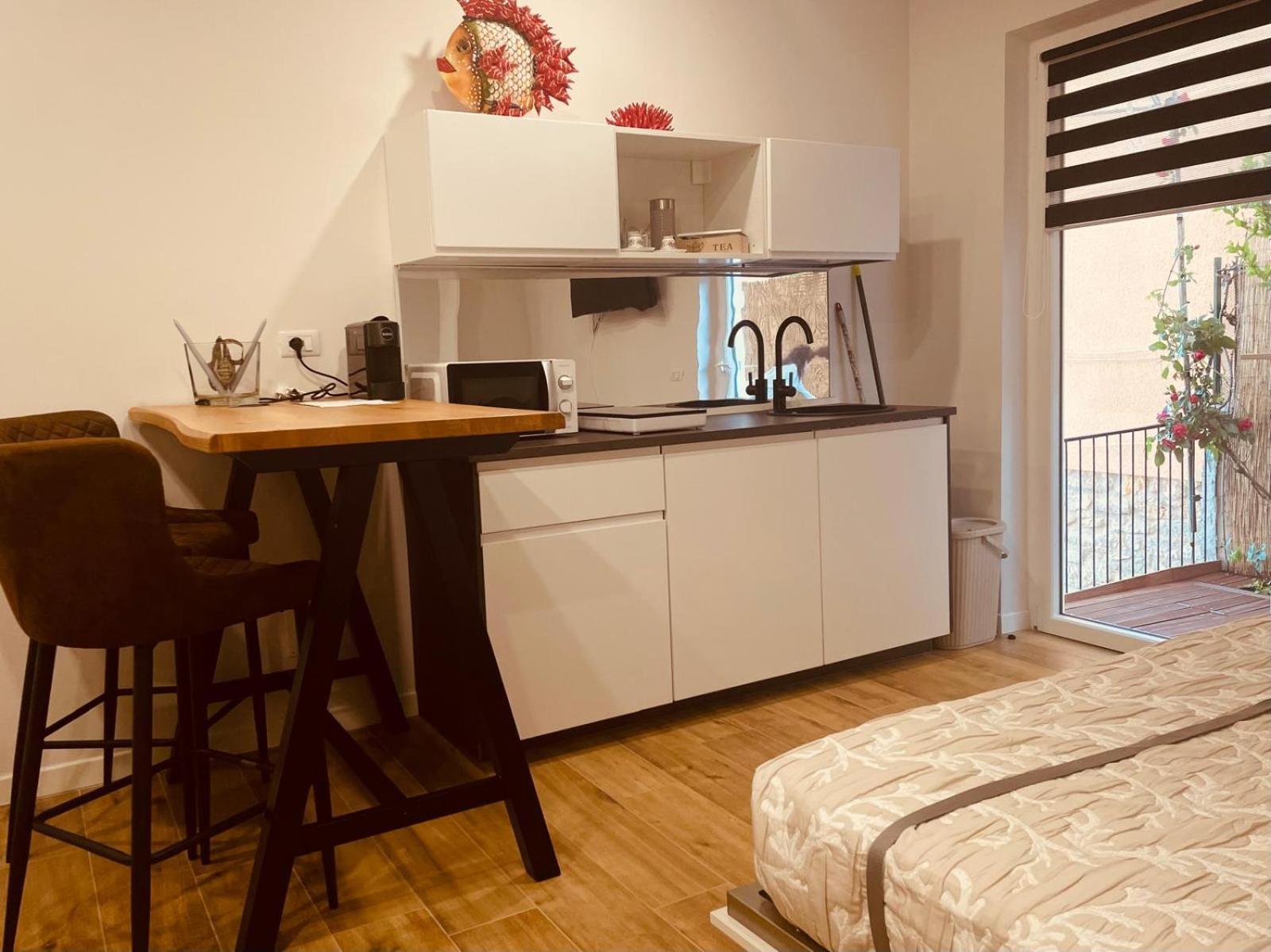 Casa Vacanze Ibiscus Porto Venere Exterior foto