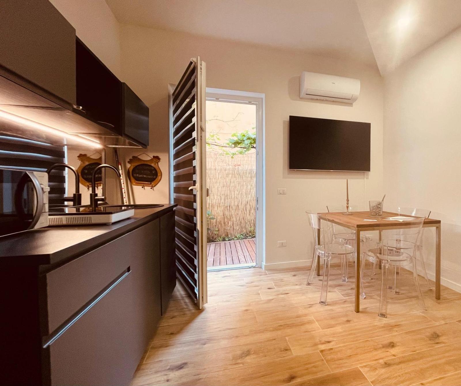 Casa Vacanze Ibiscus Porto Venere Exterior foto